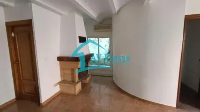 Flat on Carrer del Riu photo 4