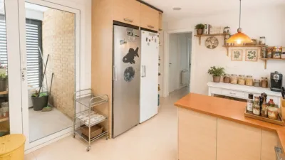 Chalet on Zipi y Zape Street photo 4