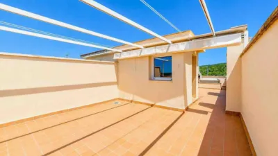Apartment on Calle del Pintor Marià Carbonell Llopis photo 4