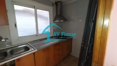 Flat on Carrer del Riu photo 14