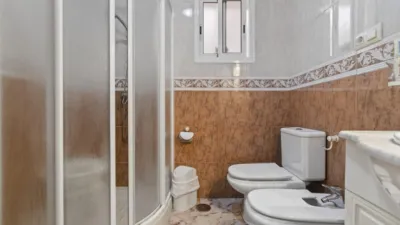 Apartment on Calle Cándido Nocedal photo 22