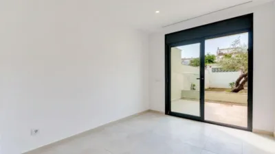 Flat on Carrer de les Hortes photo 8