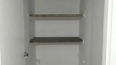 Piso en alquiler en Calle de Fuertes Acevedo, cerca de Calle de Antonio Martínez Vega, Buenavista-El Cristo (Oviedo) de 990 €<span>/mes</span>