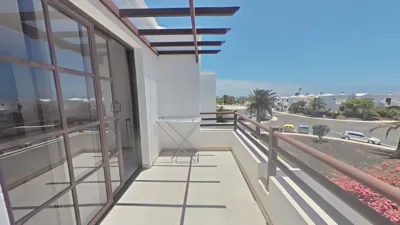 Piso en venta en Calle Colombia, Costa Teguise (Teguise) de 225.000 €