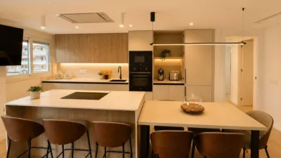Piso en venta en Calle de la Pianista Amparo Iturbi, cerca de Avenida de César Giorgeta, La Creu Coberta (Distrito Jesús. València Capital) de 579.000 €