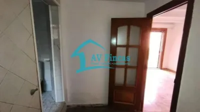 Flat on Carrer del Riu photo 12
