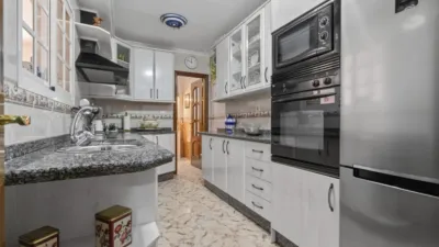 Apartment on Calle Cándido Nocedal photo 17
