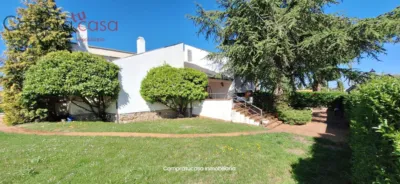 Chalet in Parque Robledo photo 5