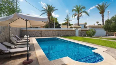Casa – Orihuela, Urbanización Lomas de Cabo Roig, Dehesa de Campoamor - Més