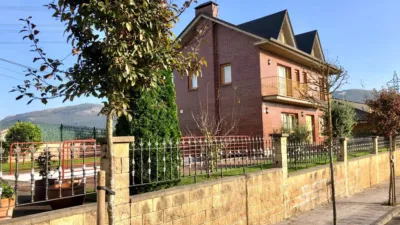 Chalet on Calle del Convento photo 3