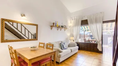 Chalet on Segre-Port Segre Street photo 9