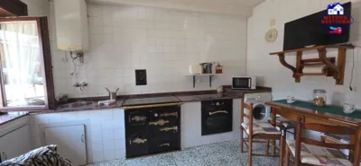 House on Calle Poblado Renedo photo 9