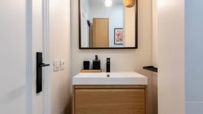 Apartment on Calle de José Reyes Martín photo 19