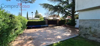 Chalet in Parque Robledo photo 17