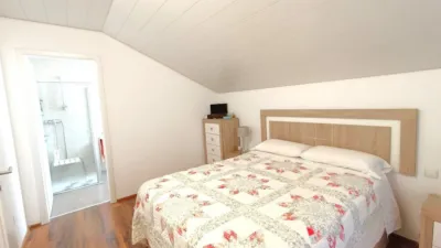 Semi-detached house in Larrabasterra photo 18