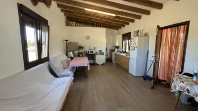 Rustic property on La Nava Street photo 4