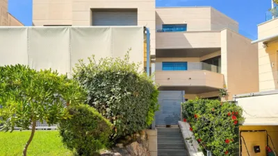 Chalet on Carrer dels Pins photo 64