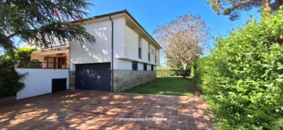 Chalet in Parque Robledo photo 4