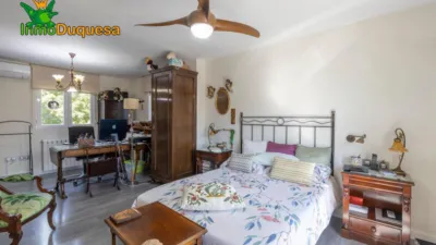 Chalet in Urb. Parque de Cubillas photo 35
