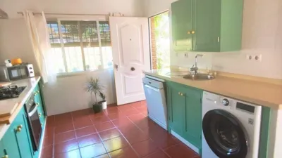 House in the Centre photo 17