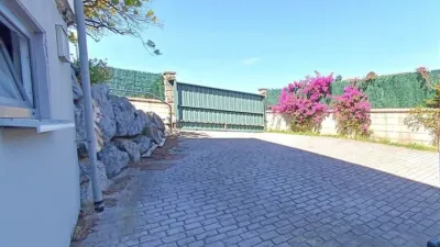 Semi-detached house in Larrabasterra photo 2
