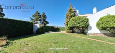 Chalet in Parque Robledo photo 8