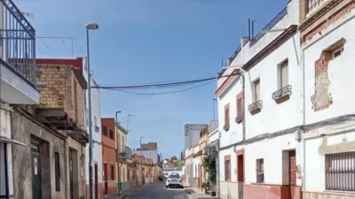 Terraced house on Calle de la Virgen de la Salud, 56 photo 3