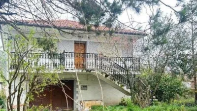 House on Calle Sitio del Escajo, No. 3 photo 2