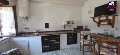 Chalet on Calle Poblado Renedo photo 4