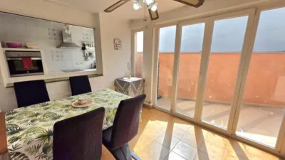 Single-family home in Empuriabrava photo 3