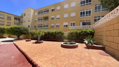 Apartment on Avenida Juan Carlos I, 1024 photo 41