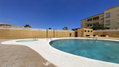 Apartment on Avenida Juan Carlos I, 1024 photo 43
