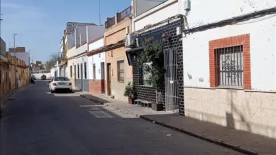 Terraced house on Calle de la Virgen de la Salud, 56 photo 2