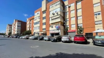 Piso en calle Artesanos photo 3