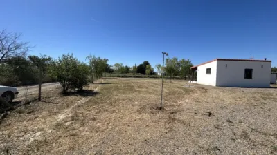 Rustic property on La Nava Street photo 40