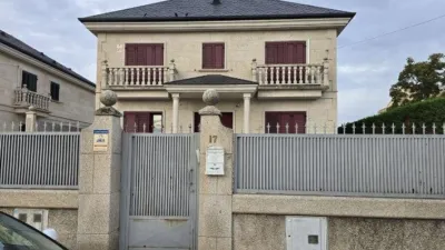 Terraced house on Maestro Acevedo Street photo 5