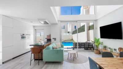 Chalet on Cabo de Palos Street photo 6