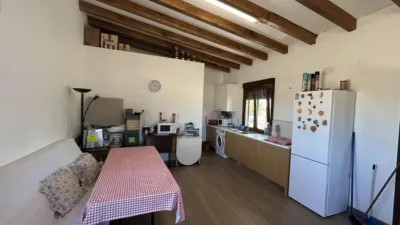Rustic property on La Nava Street photo 6