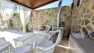 Rustic Finca on Camino de Valenzuela photo 6