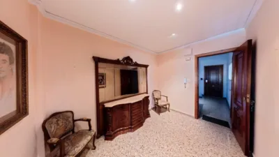 Apartment on Avinguda del Pare Castells, 33 photo 4