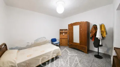 Miniatura 12