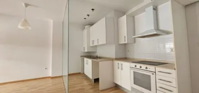 Apartment on Carrer de Rafael Casanova photo 16