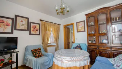 Semi-detached house on Calle Casilla de Mena photo 7