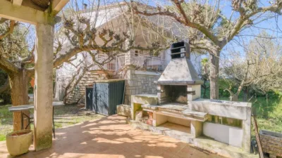 Chalet on Avinguda de la Vinya Nova photo 3