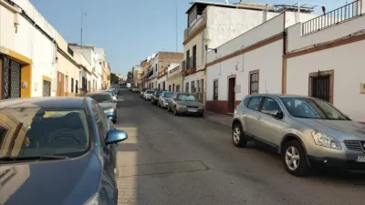 Terraced house on Manuel de Falla Street photo 2