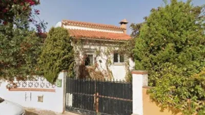 House on Calle los Almendros, No. 307 photo 2