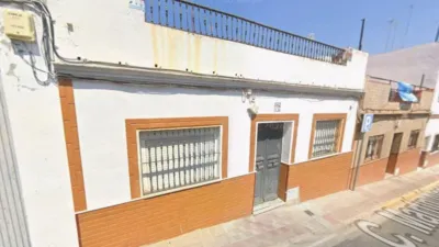 Terraced house on Calle de Martín Alonso Pinzón, 6 photo 2
