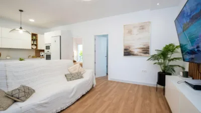 Apartment on the 1st Line of the Beach photo 5