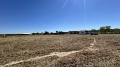 Rustic property on La Nava Street photo 42