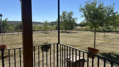 Rustic property on La Nava Street photo 19